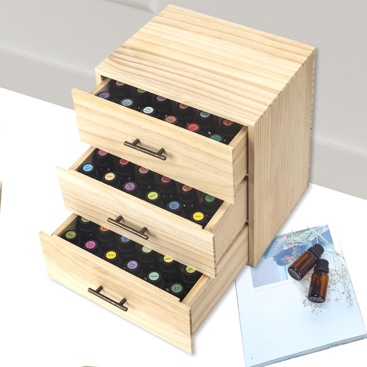 Boîte de Rangement D'huiles Essentielles Organisateur D'affichage D'huiles Essentielles en bois Support de 90 Emplacements pour Bouteilles de 15 ml Collection de Vernis à Ongles